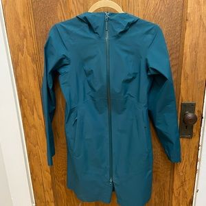 Arc’teryx codetta coat shell